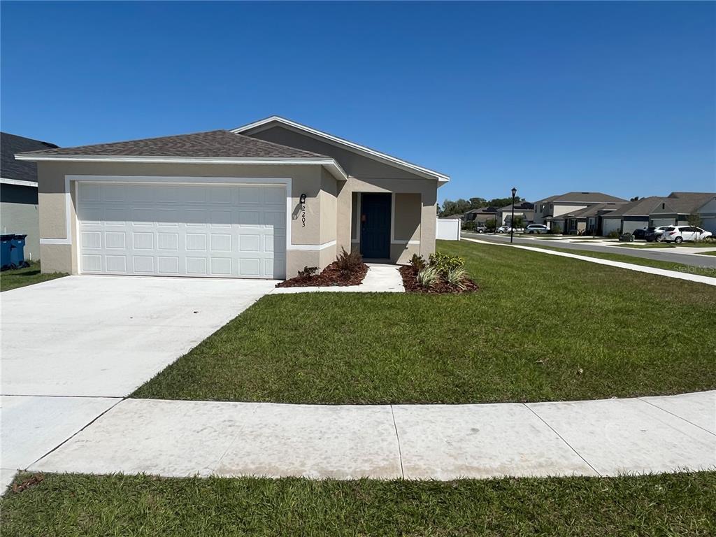 Picture of 2203 Majestic Span Avenue, Eagle Lake, FL 33839