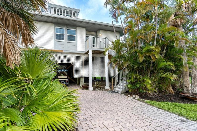 Picture of 7104 Palm Island Drive Unit Le38, Placida FL 33946