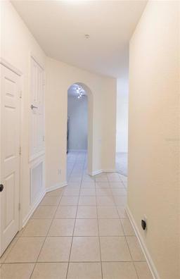 Picture of 6451 Old Park Lane Unit 406, Orlando, FL 32835