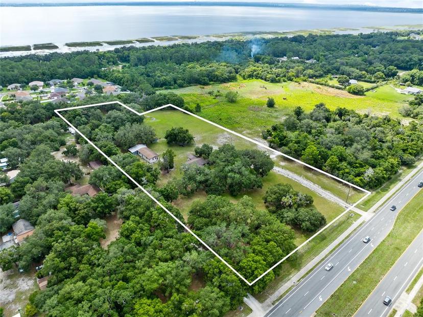 Picture of 950 S Narcoossee Road, St Cloud FL 34771