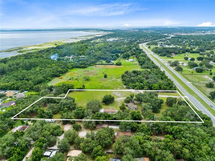 Picture of 950 S Narcoossee Road, St Cloud FL 34771