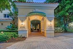 Picture of 2151 Gulf Of Mexico Drive Unit 5, Longboat Key, FL 34228