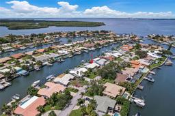 Picture of 2049 Massachusetts Avenue Ne, St Petersburg, FL 33703