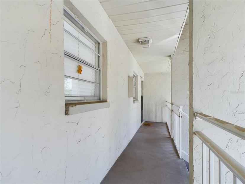 Picture of 2625 State Road 590 Unit 124, Clearwater FL 33759