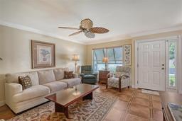 Picture of 773 N Jefferson Avenue Unit 773, Sarasota, FL 34237