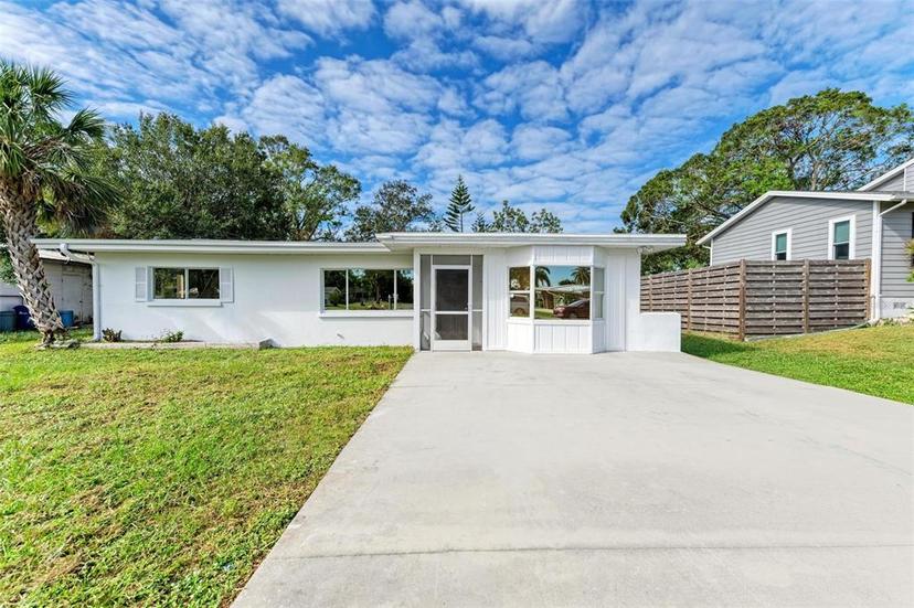 Picture of 818 Padgett Avenue, Sarasota FL 34237