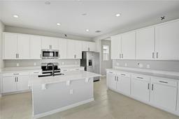 Picture of 180 Flag Lilly Lane, Umatilla, FL 32784