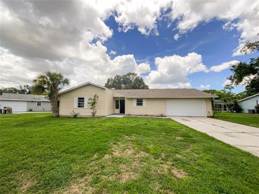 Picture of 3235 Cross Fox Drive, Mulberry FL 33860