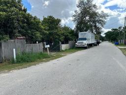 Picture of 610 Venetian Way, Davenport, FL 33837