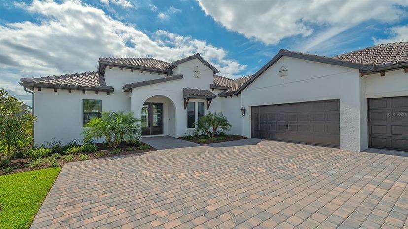 Picture of 10629 Nicklaus Court, Englewood FL 34223
