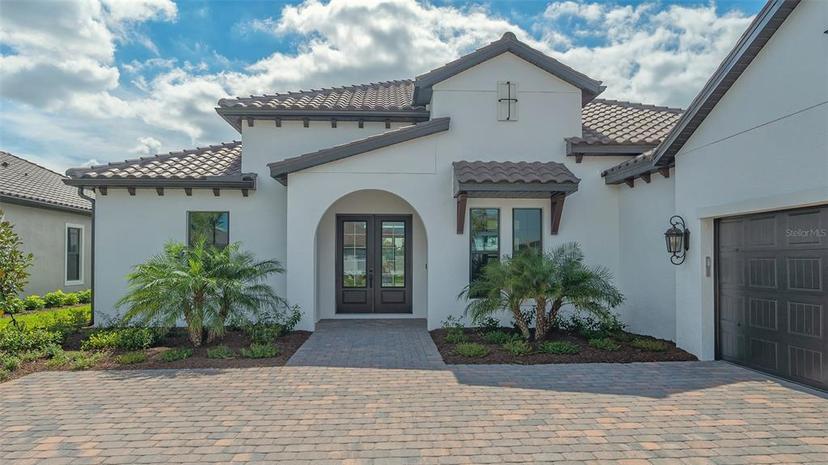Picture of 10629 Nicklaus Court, Englewood FL 34223