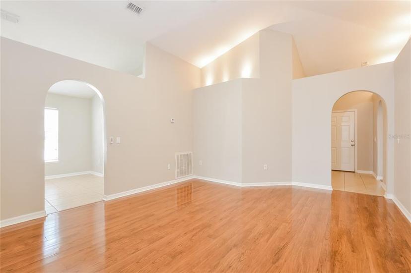 Picture of 31817 Sunpark Circle, Leesburg FL 34748