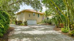 Picture of 930 Mill Creek Road, Bradenton, FL 34212