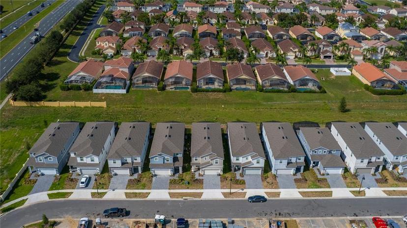 Picture of 4057 Lana Avenue, Davenport FL 33897