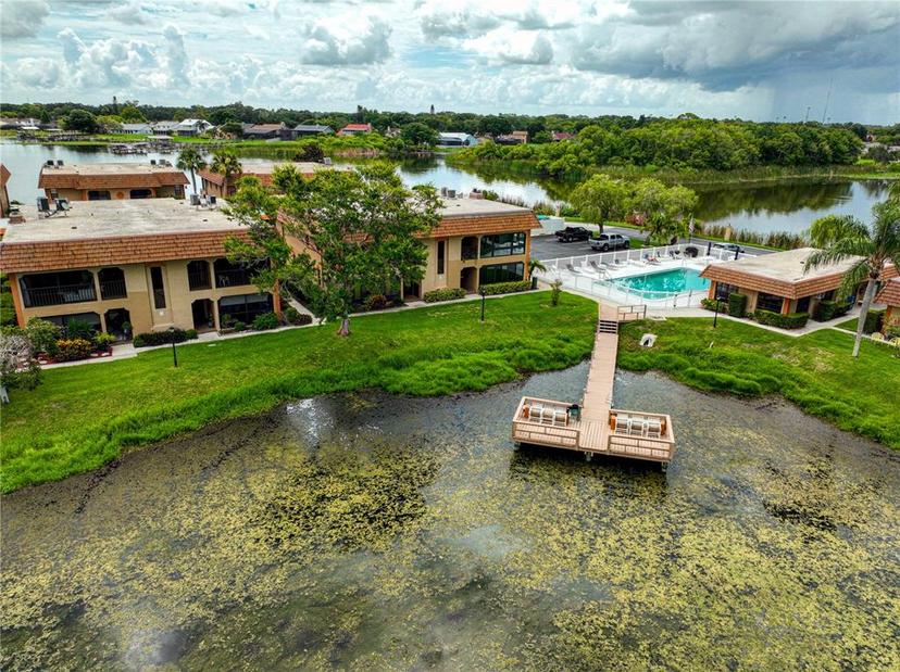 Picture of 10196 Seminole Island Drive, Largo FL 33773