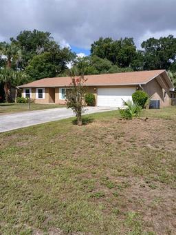 Picture of 605 Bahia Circle, Ocala, FL 34472