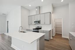 Picture of 12386 Oak Hill Way, Parrish, FL 34219