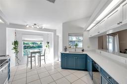 Picture of 4557 35Th Avenue Circle E, Palmetto, FL 34221