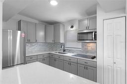 Picture of 1110 Courtland Street, Orlando, FL 32804