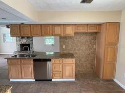 Picture of 7047 Everest Street, Spring Hill, FL 34606