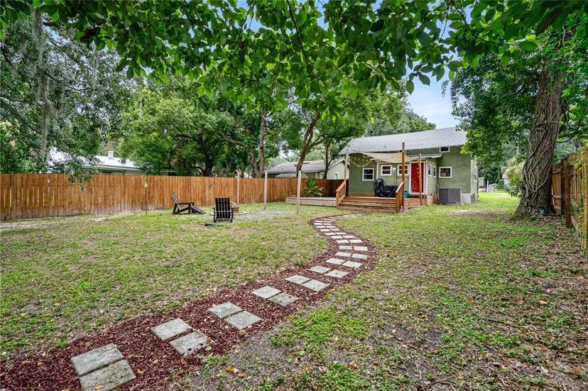 Picture of 112 S Chandler Avenue, Deland FL 32724