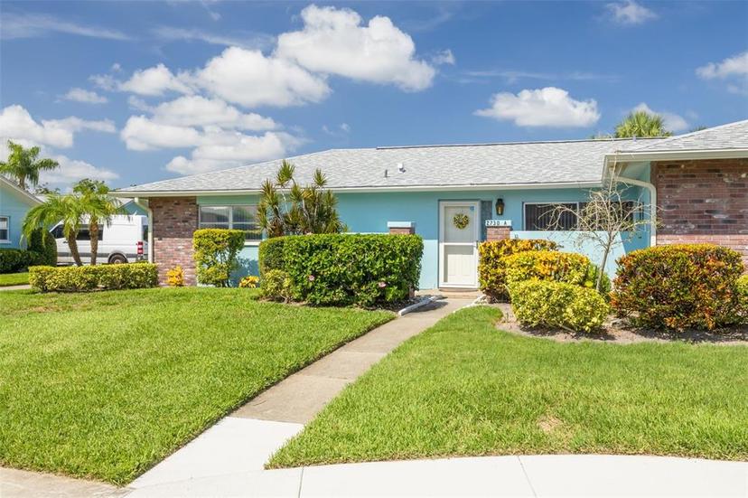 Picture of 2730 Sherbrooke Lane Unit A, Palm Harbor FL 34684