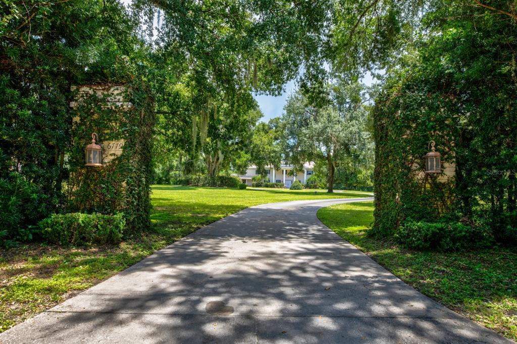 Picture of 6779 Clayton Street, Mount Dora, FL 32757