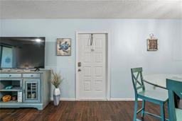Picture of 3232 Lake Pine Way E Unit H2, Tarpon Springs, FL 34688