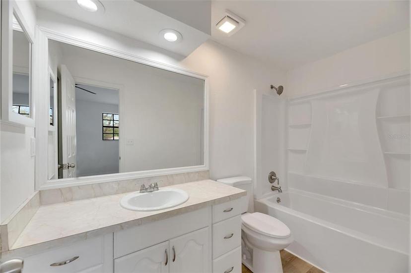 Picture of 1722 Castle Rock Road, Tampa FL 33612