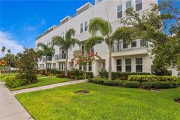Picture of 2442 W Mississippi Avenue Unit 6, Tampa, FL 33629