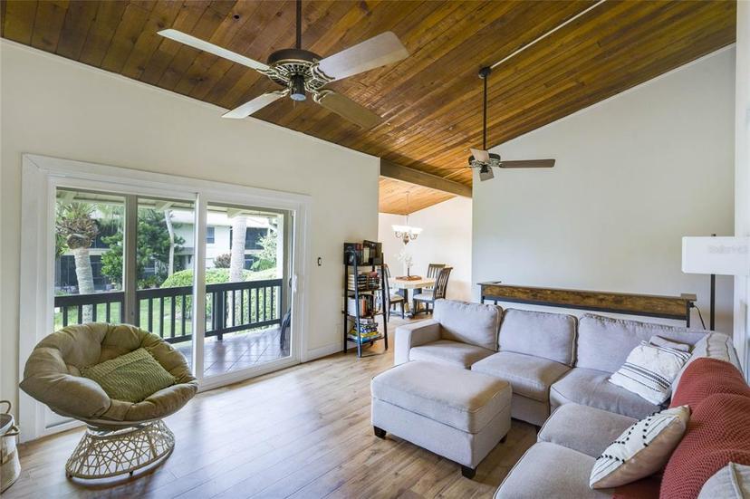 Picture of 200 Maitland Avenue Unit 2, Altamonte Springs FL 32701
