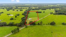 Picture of 15510 NW 112Th Pl. Road, Morriston, FL 32668