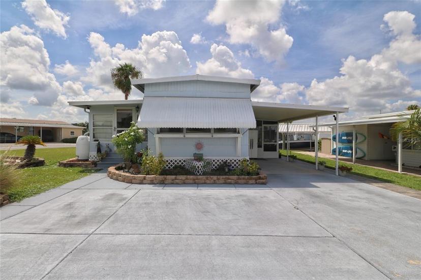 Picture of 126 S Saint Thomas Circle, Apollo Beach FL 33572