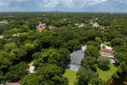 Picture of 2925 W Sligh Avenue, Tampa, FL 33614