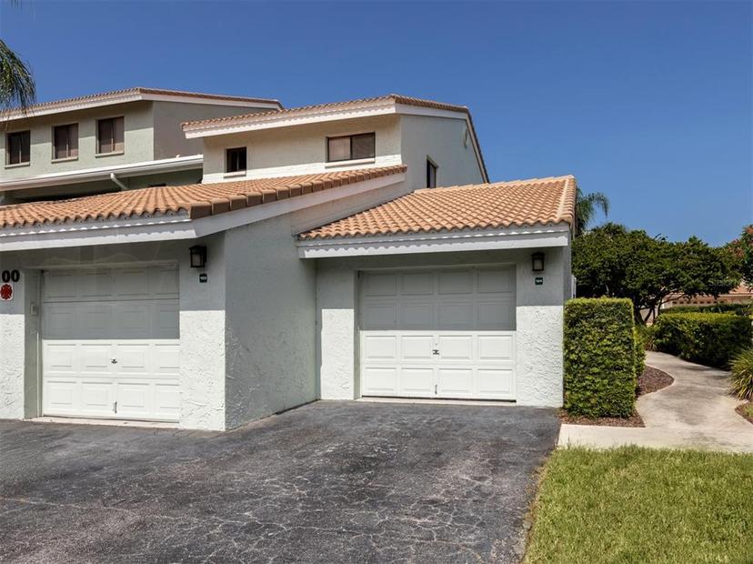 Picture of 600 Carriage House Lane Unit 104, Nokomis FL 34275