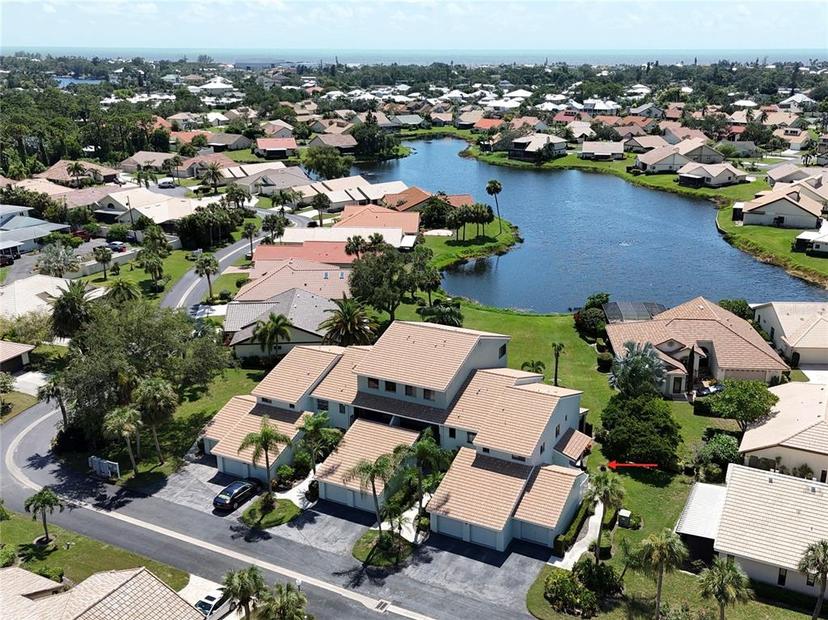Picture of 600 Carriage House Lane Unit 104, Nokomis FL 34275