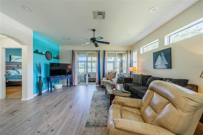 Picture of 1940 Inverness Greens Drive Unit 1940, Sun City Center FL 33573