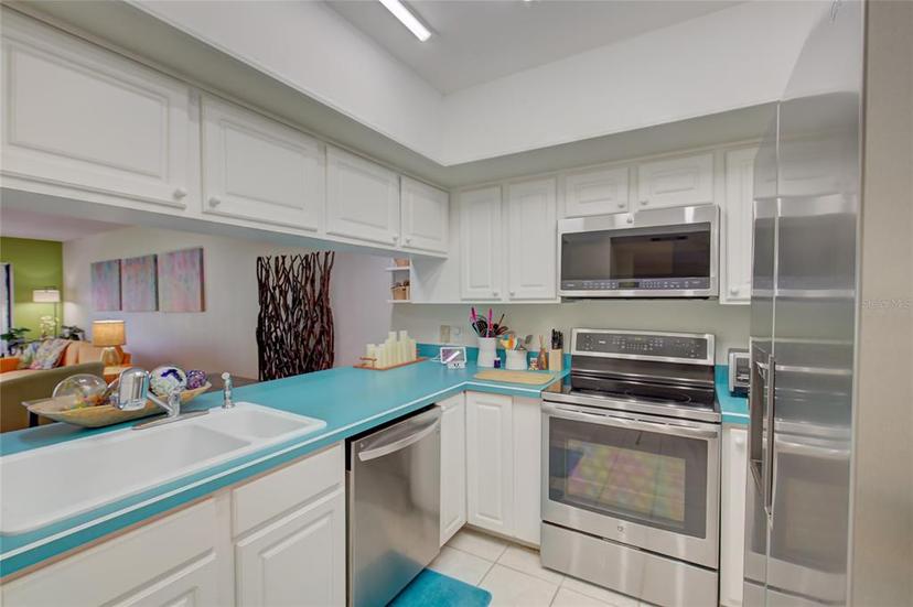 Picture of 308 Mariner Drive Unit 308, Tarpon Springs FL 34689