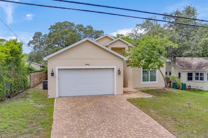 Picture of 1950 Lillian Avenue, Tarpon Springs FL 34689