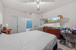 Picture of 17104 Carrington Park Drive Unit 528, Tampa, FL 33647