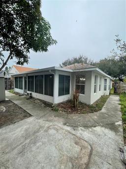 Picture of 5410 Tughill Drive, Tampa, FL 33624