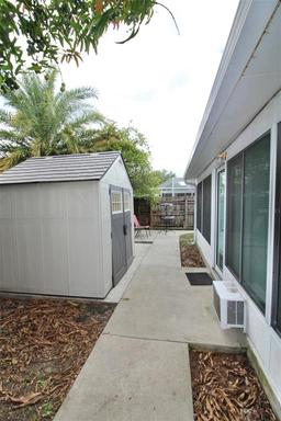 Picture of 5410 Tughill Drive, Tampa, FL 33624