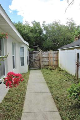 Picture of 5410 Tughill Drive, Tampa, FL 33624