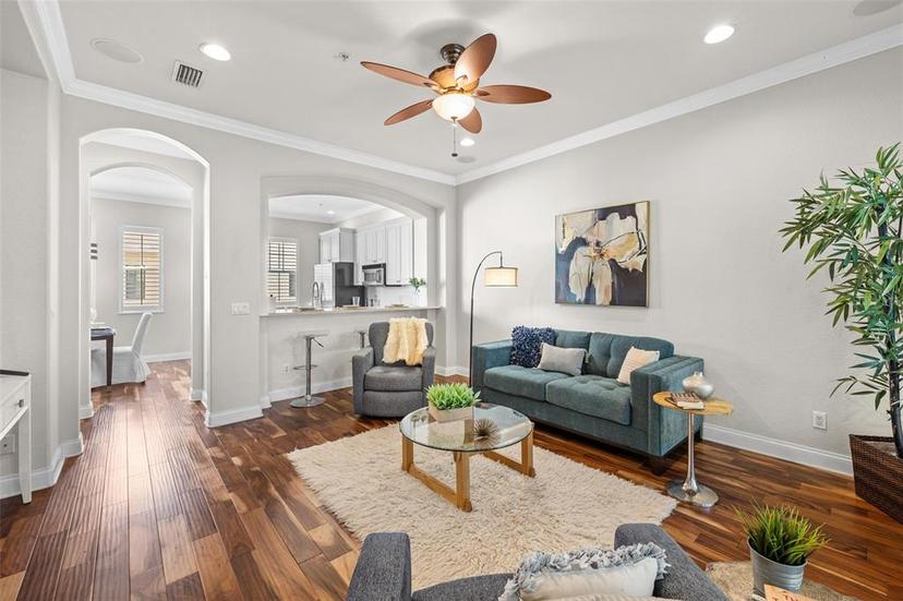 Picture of 6030 Printery Street Unit 105, Tampa FL 33616