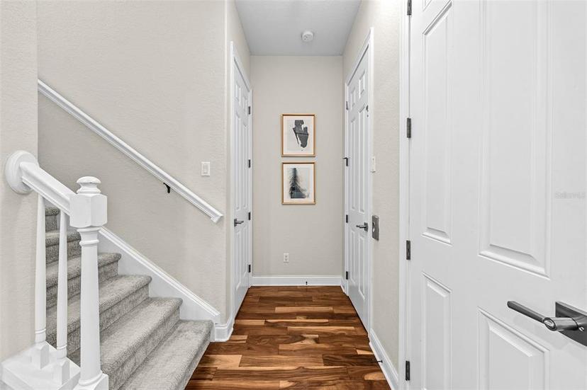 Picture of 6030 Printery Street Unit 105, Tampa FL 33616