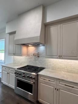 Picture of 4021 W Santiago Street, Tampa, FL 33629