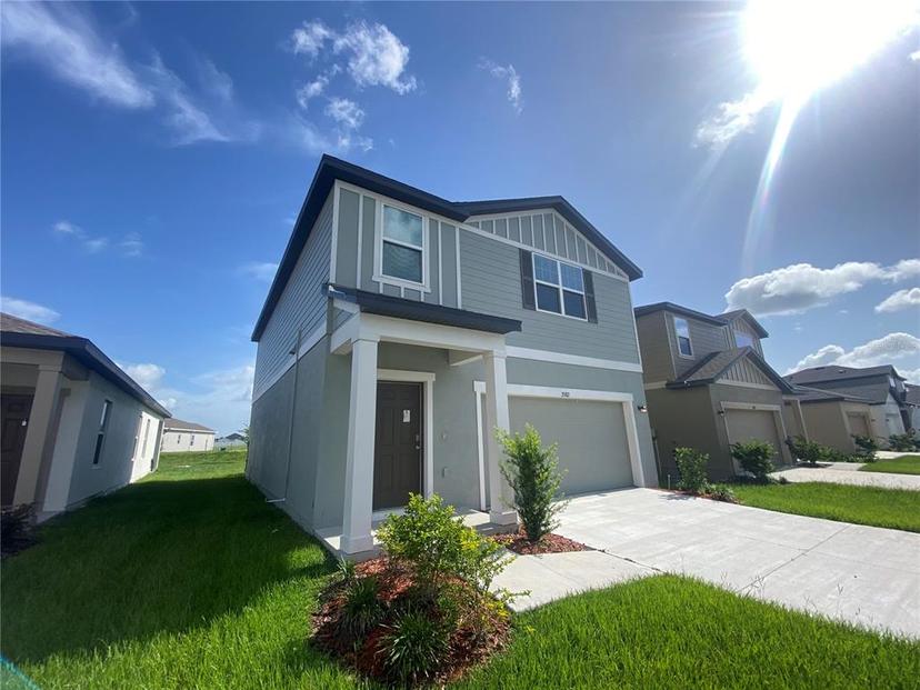 Picture of 35182 White Water Lily Way, Zephyrhills FL 33541