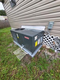 Picture of 13737 60Th Street N, Clearwater, FL 33760