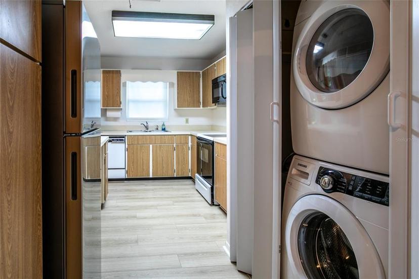 Picture of 832 S Hill Avenue Unit 10, Deland FL 32724