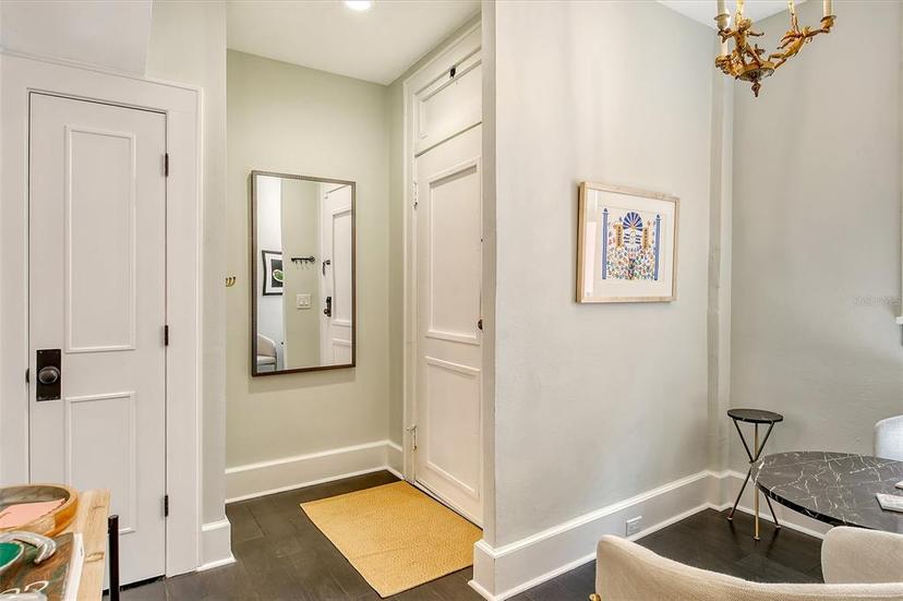 Picture of 1221 N Palm Avenue Unit 305, Sarasota FL 34236